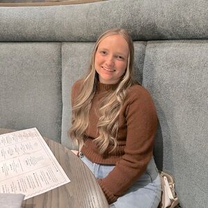 Meet your Posher, Emory